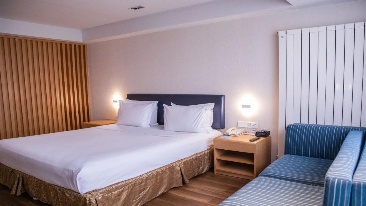 Holiday Inn Express Zhangjiakou Park View, An Ihg Hotel Екстериор снимка