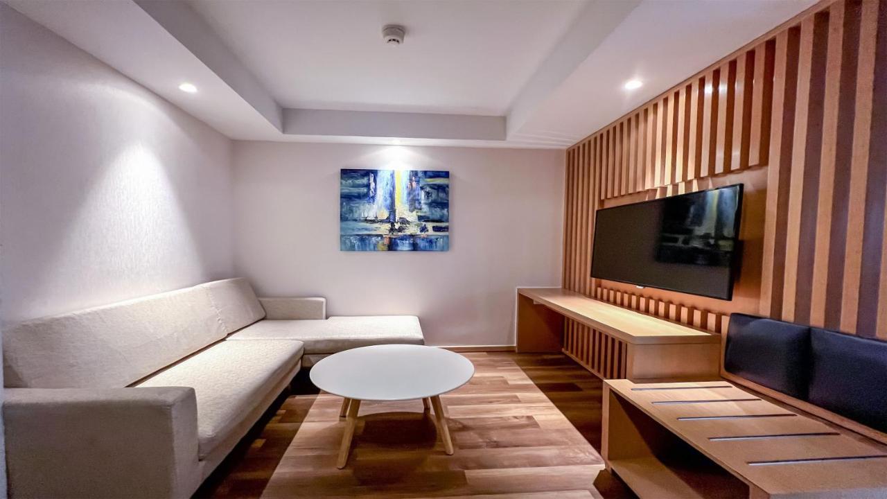 Holiday Inn Express Zhangjiakou Park View, An Ihg Hotel Екстериор снимка