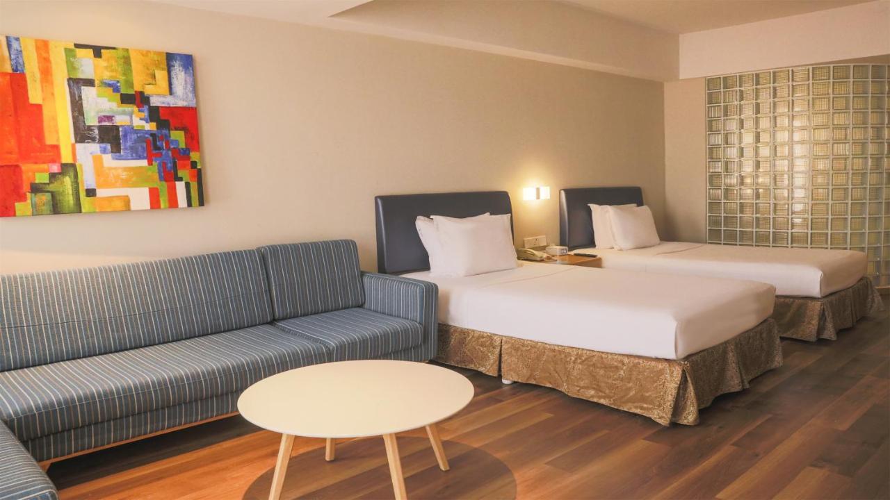 Holiday Inn Express Zhangjiakou Park View, An Ihg Hotel Екстериор снимка